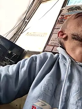 fire menxxx001 online show from 01/10/26, 03:51