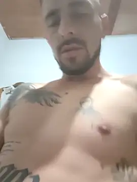 fire menxxx001 online show from 04/22/26, 05:20