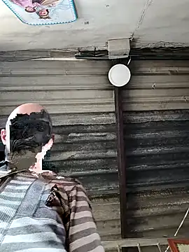 fire menxxx001 online show from 04/14/26, 05:40