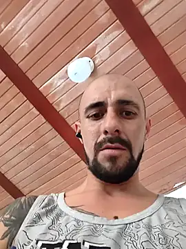 fire menxxx001 online show from 04/01/26, 01:52