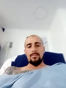 Snapshot of fire_menxxx001 chatting on 12/19/24, 12:02 fire menxxx001 online show from 12/19/24, 12:02