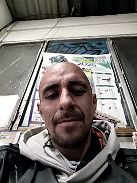 fire menxxx001 online show from 02/07/26, 06:21