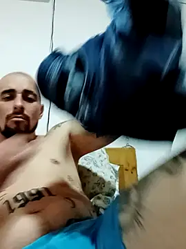 Snapshot of fire_menxxx001 chatting on 12/12/24, 04:37 fire menxxx001 online show from 12/12/24, 04:37