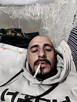 fire menxxx001 online show from 02/25/26, 08:36