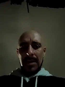 fire menxxx001 online show from 03/10/26, 05:33