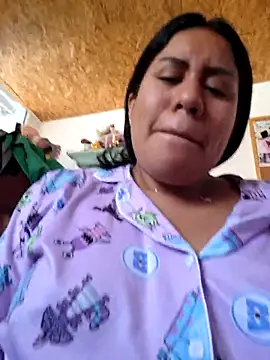 Snapshot of KasiaVenus_ chatting on 10/12/25, 01:56 KasiaVenus online show from 10/12/25, 01:56
