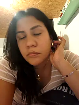 Snapshot of KasiaVenus_ chatting on 10/03/25, 12:25 KasiaVenus online show from 10/03/25, 12:25