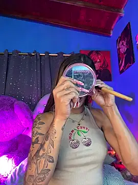 Alexa Chanell Oficial online show from 11/25/25, 09:53