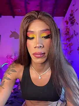 Alexa Chanell Oficial online show from 04/18/26, 02:47