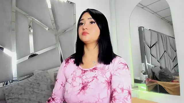 Catherinee69 x online show from 09/18/25, 03:53