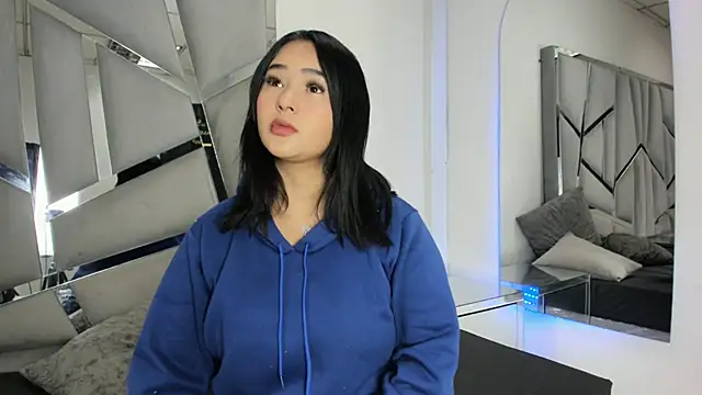 Catherinee69 x online show from 10/10/25, 03:18