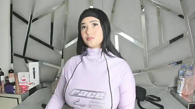 Catherinee69 x online show from 11/16/25, 04:28