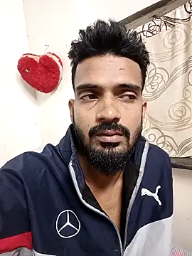 saggy1218 online show from 11/14/25, 04:54