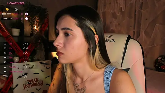 DarlaLike online show from 10/25/25, 03:49