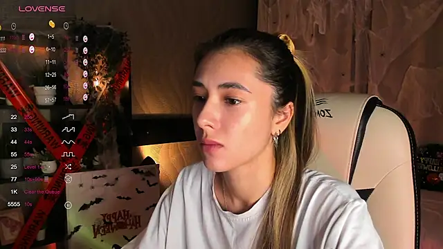 DarlaLike online show from 11/03/25, 03:34