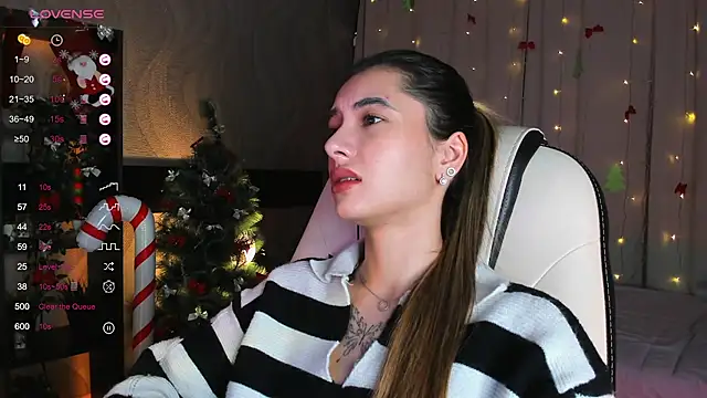 DarlaLike online show from 12/18/25, 03:55