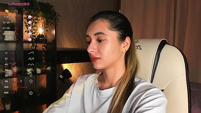 DarlaLike online show from 11/14/25, 03:43