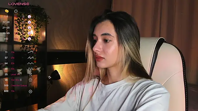 DarlaLike online show from 11/23/25, 03:38