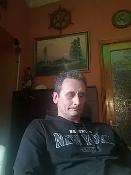 Snapshot of Viause_Kentauelle chatting on 05/20/26, 05:37 Viause Kentauelle online show from 05/20/26, 05:37