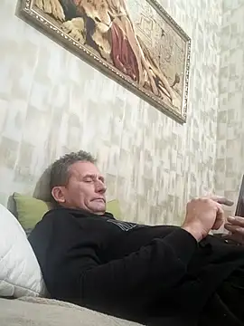 Viause Kentauelle online show from 10/04/25, 08:32