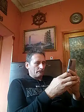 Viause Kentauelle online show from 10/16/25, 06:21