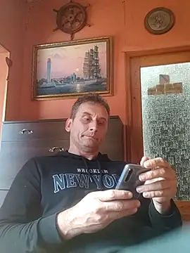 Viause Kentauelle online show from 10/05/25, 09:44