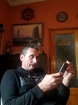 Snapshot of Viause_Kentauelle chatting on 04/30/26, 05:58 Viause Kentauelle online show from 04/30/26, 05:58