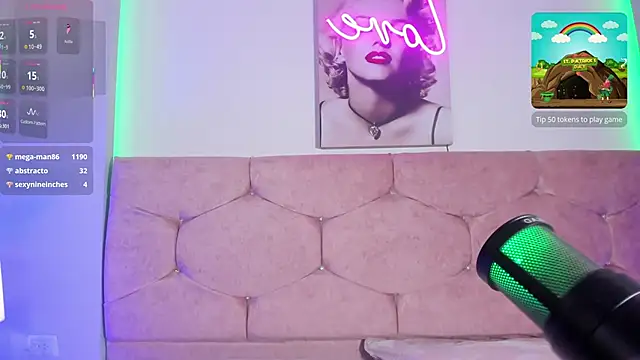 lunar leen online show from 03/18/25, 12:30