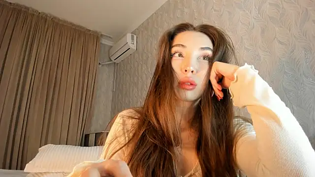 heyheyneko online show from 12/14/25, 12:28