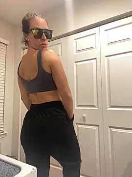 mrs  unknown online show from 11/14/25, 04:05