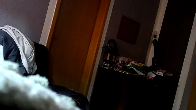 donhulio482 online show from 02/19/25, 08:01