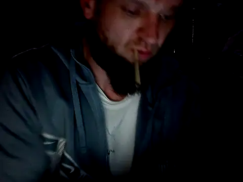 donhulio482 online show from 03/11/25, 05:35