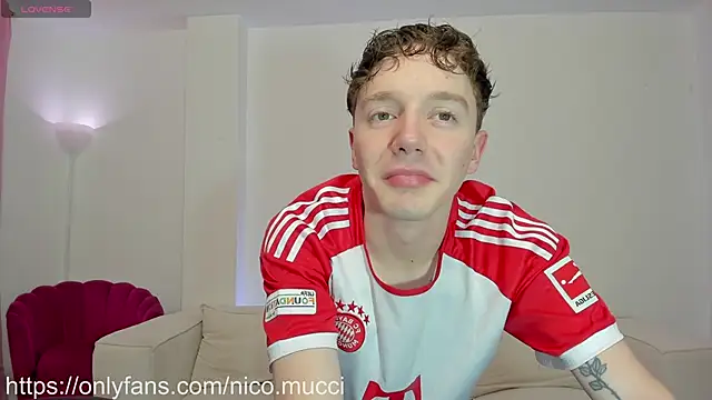 niico 18 online show from 12/30/24, 04:53