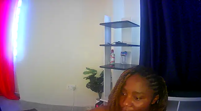 Snapshot of shumi45 chatting on 03/05/25, 01:17 shumi45 online show from 03/05/25, 01:17