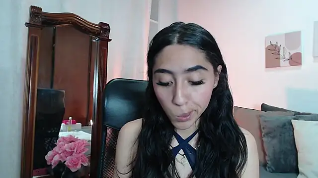 Snapshot of madisex_s chatting on 10/08/25, 12:39 madisex s online show from 10/08/25, 12:39