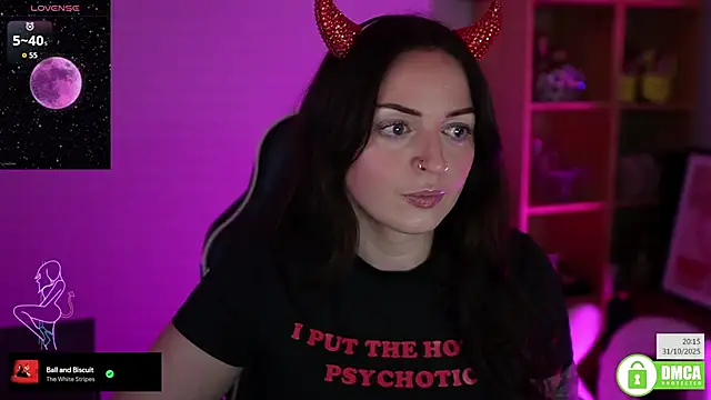 Billiexxox online show from 10/31/25, 08:16