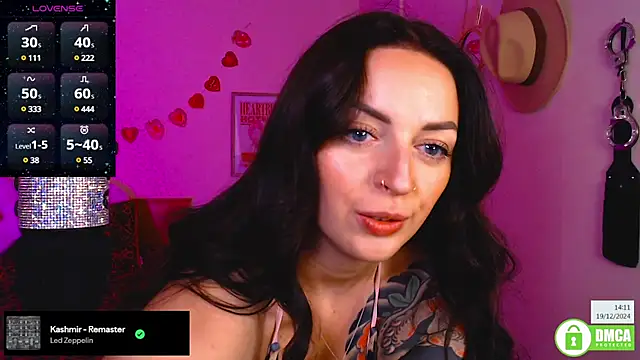 Billiexxox online show from 12/19/24, 02:13