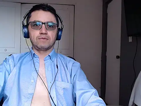 Diptongo online show from 12/01/25, 06:42