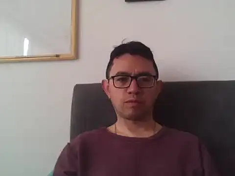 Diptongo online show from 12/30/24, 03:45