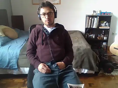 Diptongo online show from 10/26/25, 05:35