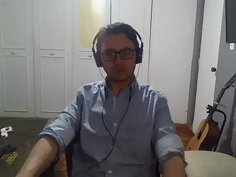 Diptongo online show from 11/27/25, 11:27