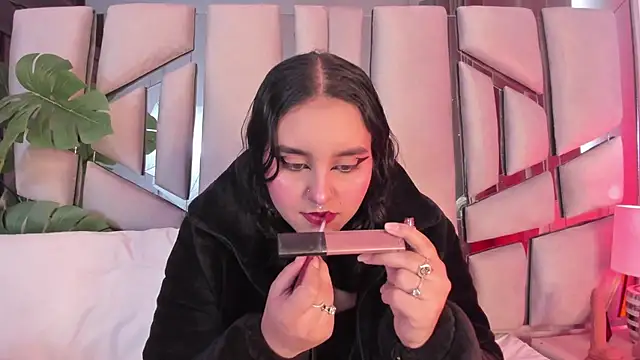  Ambar-devon  online show from 12/20/25, 07:06