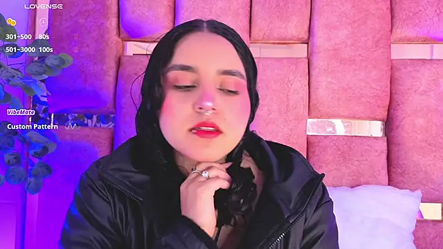 Snapshot of _Ambar-devon_ chatting on 11/25/25, 07:03 Ambar-devon online show from 11/25/25, 07:03