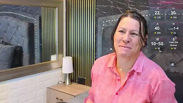 charlotte  G online show from 04/18/26, 11:01