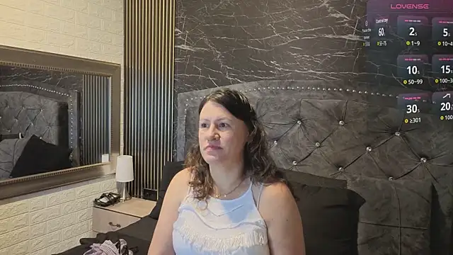 charlotte  G online show from 03/28/26, 11:00