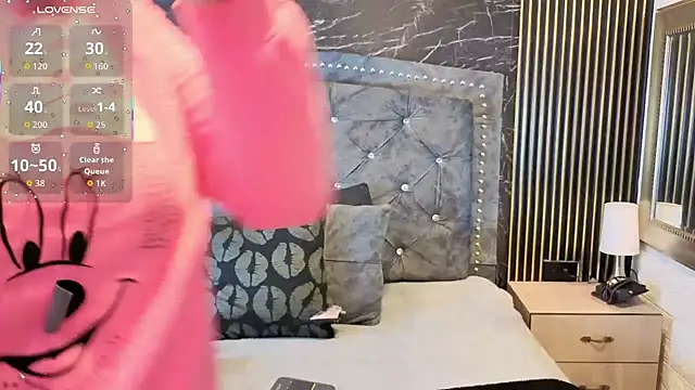 charlotte  G online show from 01/08/26, 11:05