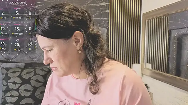 charlotte  G online show from 01/12/26, 10:55