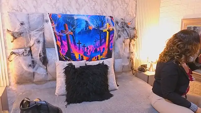 charlotte  G online show from 10/23/25, 10:58