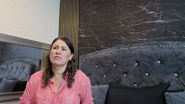 charlotte  G online show from 03/13/26, 10:09