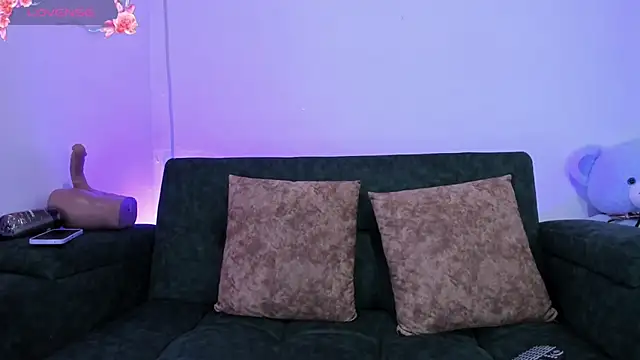 liz 25b online show from 05/05/26, 04:15
